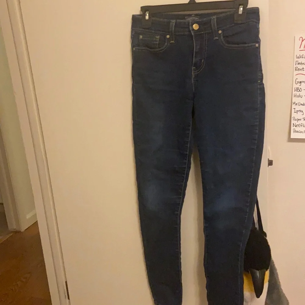 Mid Rise Skinny - Picture 1 of 3